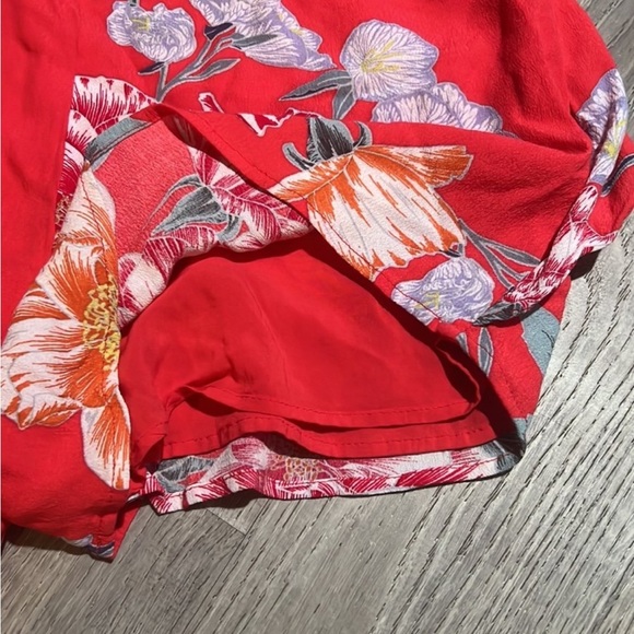 Cupcakes and Cashmere Red Astra Printed Crepe Ruffled Romper - Picture 12 of 14